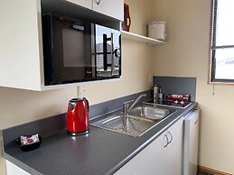 Baywatch Motor Lodge