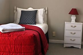 Baywatch Motor Lodge