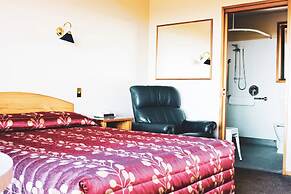 Baywatch Motor Lodge