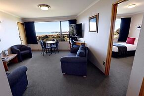 Baywatch Motor Lodge