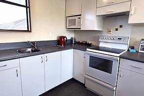 Baywatch Motor Lodge