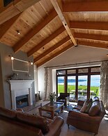 Mt Cook Lakeside Retreat