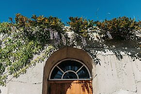Mt Cook Lakeside Retreat