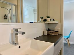 Apollo Bay Waterfront Motor Inn