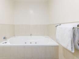 Fitzherbert Regency Motor Lodge