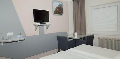 Hotel Cockpit