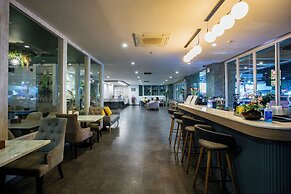 Empress Pattaya Hotel