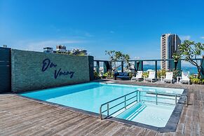 Empress Pattaya Hotel