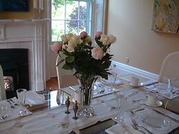 Historic Lyons House