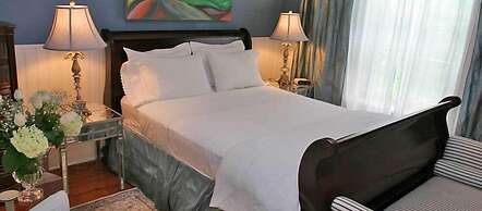 Historic Lyons House