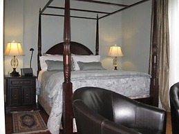 Historic Lyons House