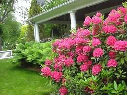 Historic Lyons House