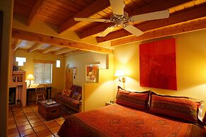 Burch Street Casitas Hotel Taos