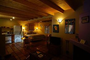 Burch Street Casitas Hotel Taos