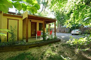 Burch Street Casitas Hotel Taos