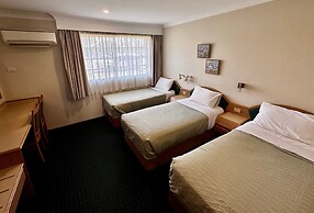 Colonial Terrace Motor Inn