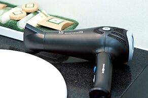 Colonial Terrace Motor Inn