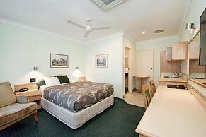 Colonial Terrace Motor Inn