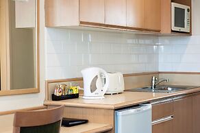 Colonial Terrace Motor Inn