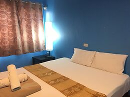 Anchana House by Zuzu