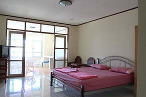 Anchana House by Zuzu