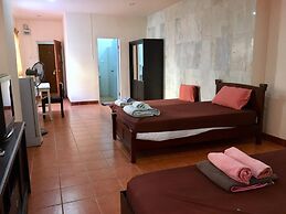 Anchana House by Zuzu