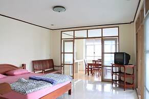 Anchana House by Zuzu