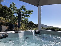 Bayview Valley Lodge