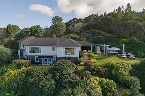Bayview Valley Lodge