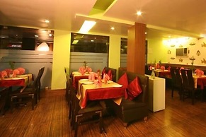 Hotel Ratna Palace Residency