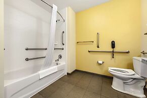 Sleep Inn & Suites Devils Lake