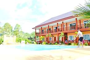 Peaceful Resort Koh Lanta