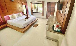 Lanta Emerald Bungalow