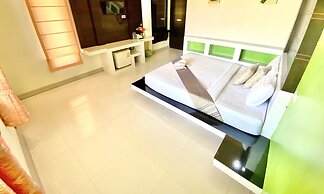 Lanta Emerald Bungalow