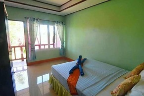 Lanta Emerald Bungalow