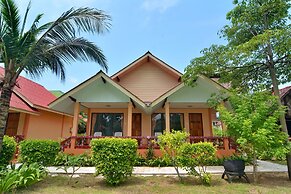 Lanta Emerald Bungalow