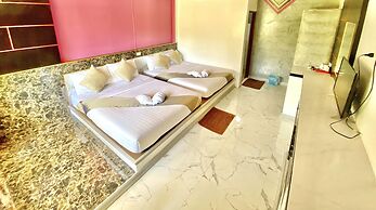 Lanta Emerald Bungalow