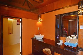 Baan Laanta Resort and Spa