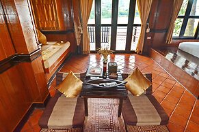 Baan Laanta Resort and Spa
