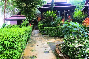 Baan Laanta Resort and Spa