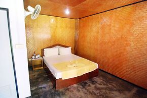 Lanta Coral Beach Resort