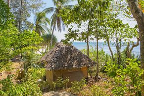 Lanta Coral Beach Resort