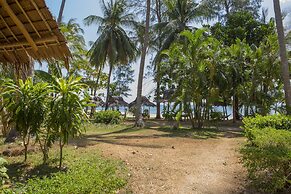 Lanta Coral Beach Resort