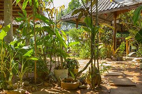 Lanta Coral Beach Resort