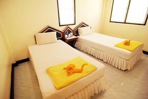 Lanta Coral Beach Resort