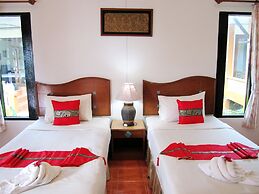 Lanta Il Mare Beach Resort