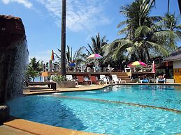 Lanta Il Mare Beach Resort