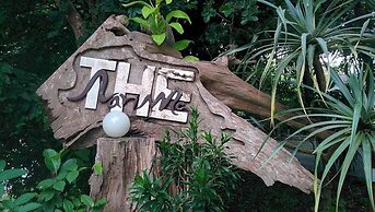 The Narima Bungalow Resort