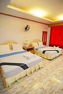 Lanta Paradise Beach Resort