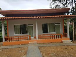 Lanta Paradise Beach Resort